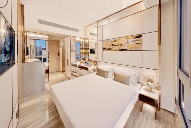 Premium Suite
