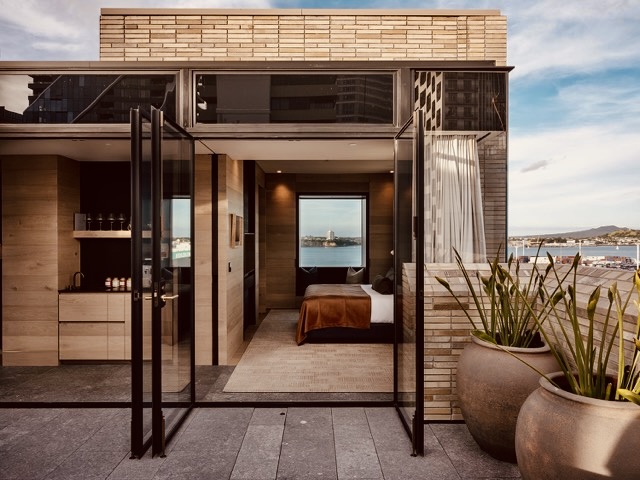 The Landing Suite